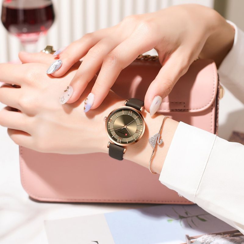 LUKSURIØS VANDBESTANDIG DAMUR | Elegance Møder Holdbarhed