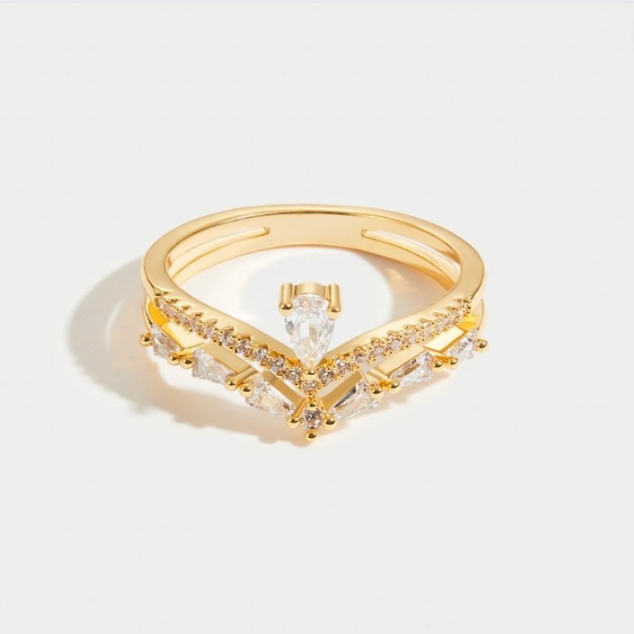 Aura – Sofistikeret Krystalring