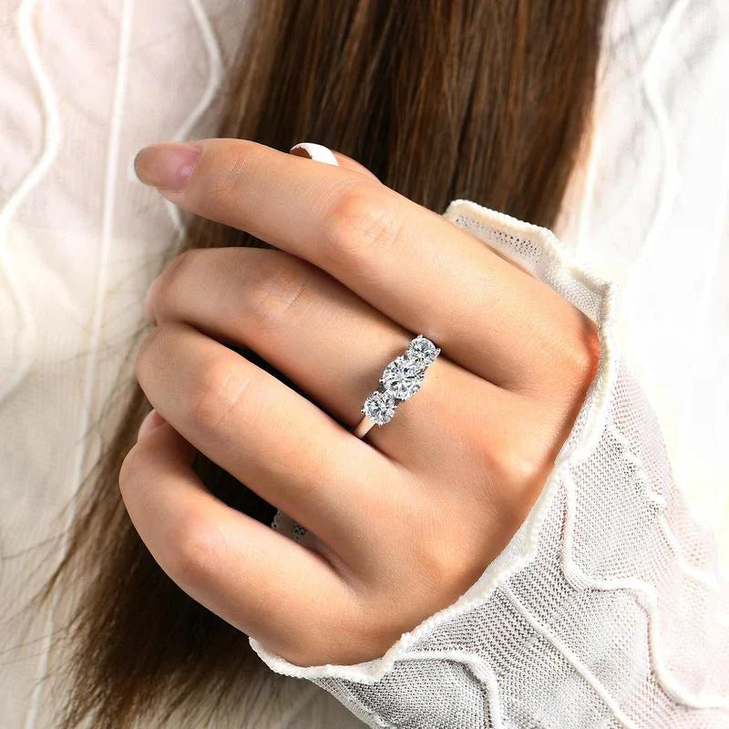 Clare Triple Stone Ring | 16K hvidguld