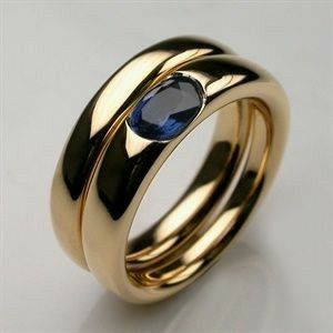 Vintage ring i guld og blå zirkonium