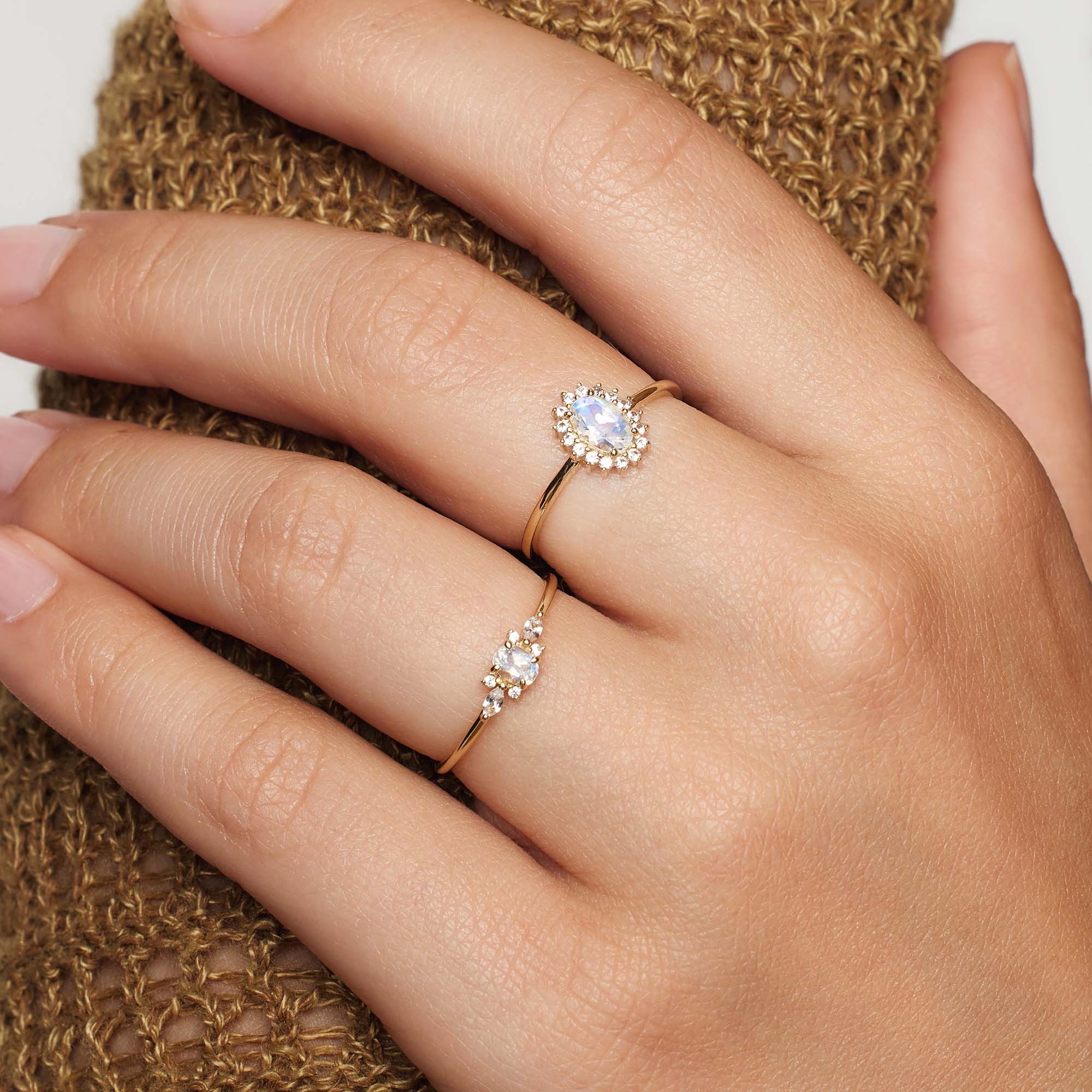 14k guld Moonstone Muse Ring