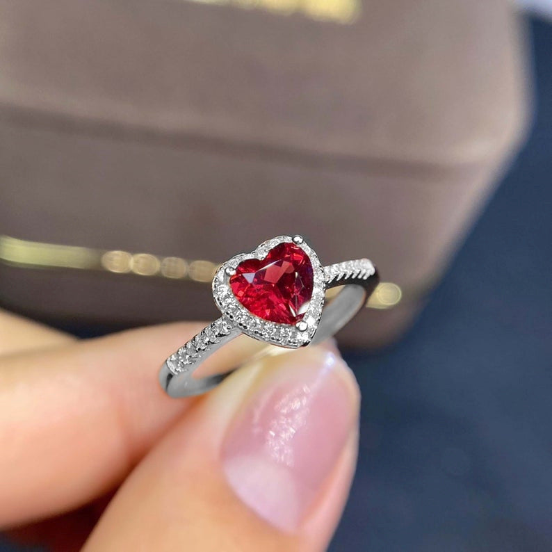 Delara Carmessia ring | 16K hvidguld