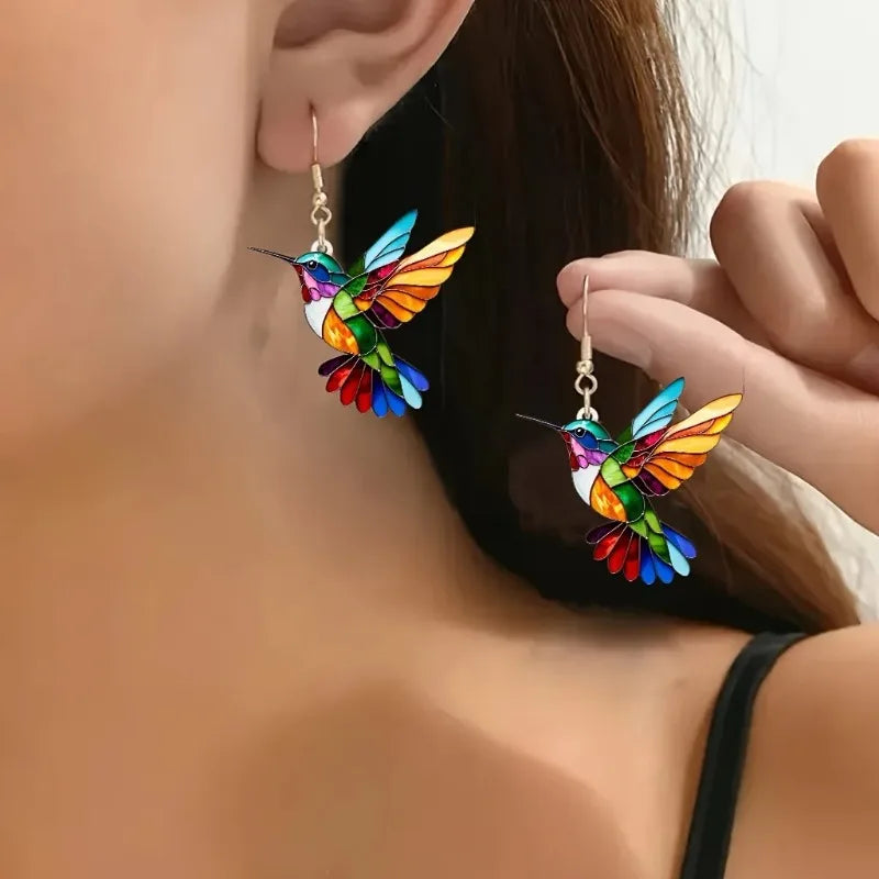 Acryl Kolibri Dangle Øreringe – Lys 2D Fugledesign