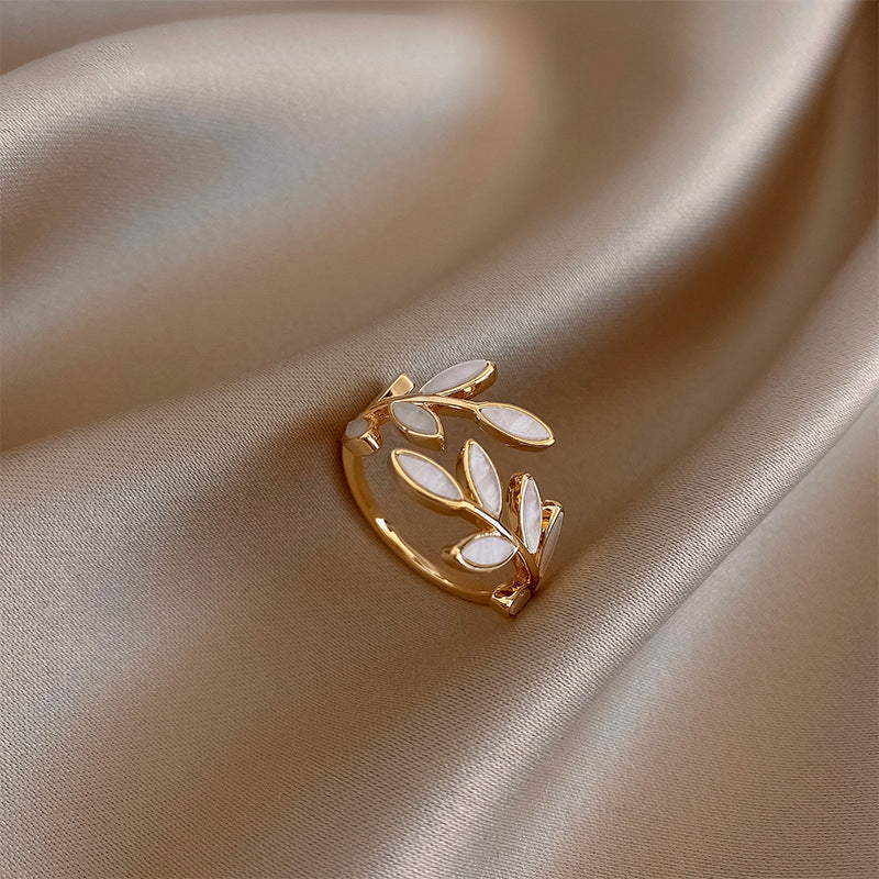 MELISSA LUNARE | LYSREFLEKTIONER RING