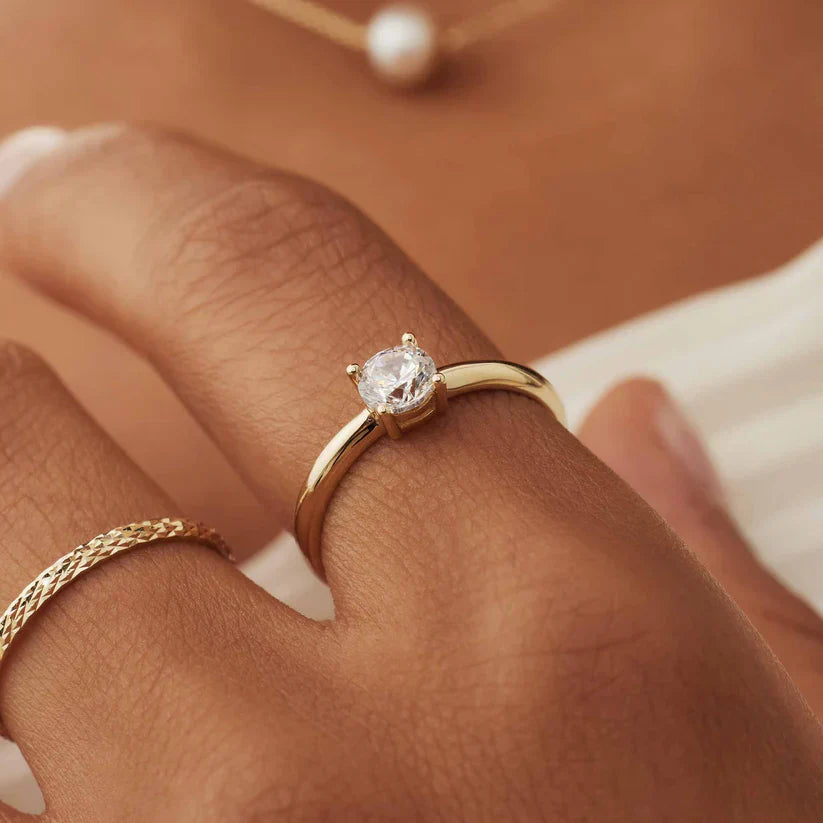 14 karat guld Mira Castelle ring