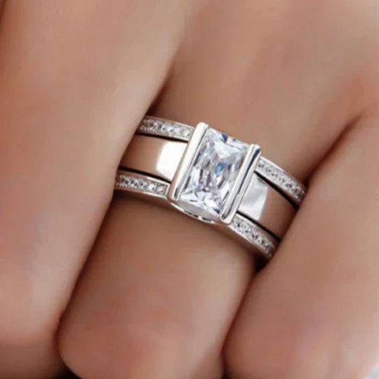 Vintage ring i sølvkrystal