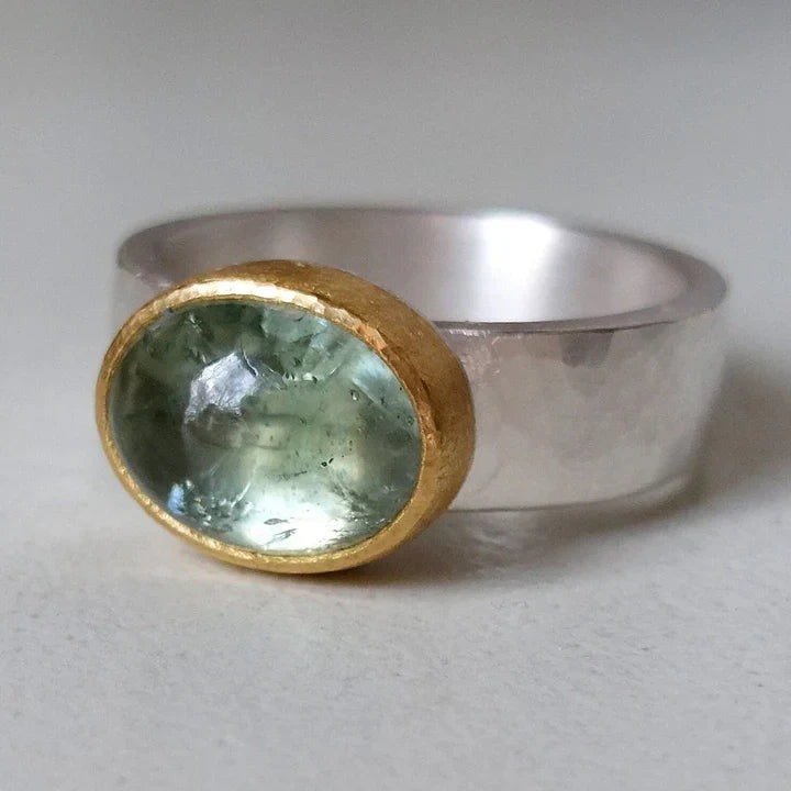 Vintage Grøn Ring med Rund Sten