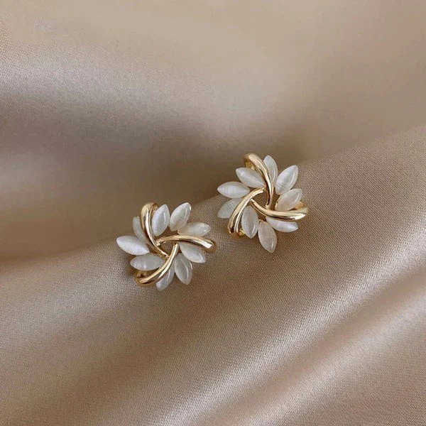 Sienna™ | Elegant Opal Blomst Cirkel Stud Øreringe